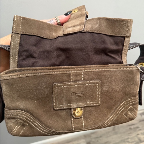 Coach legacy soho Suede Buckle Shoulder Bag in Brown vintage - Picture 5 of 7